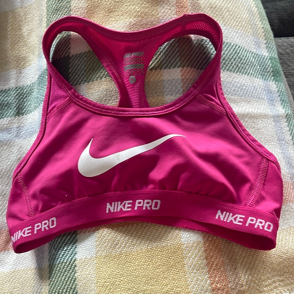 Girls Nike pro top